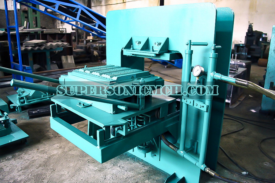 Mesin genteng beton, mesin genteng beton hidrolik, mesin genteng press Super Sonic Machinery WA: +62.811313603