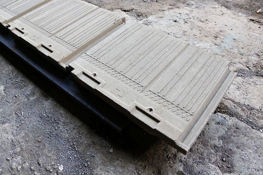 Mesin genteng beton, mesin genteng beton hidrolik, mesin genteng press Super Sonic Machinery WA: +62.811313603