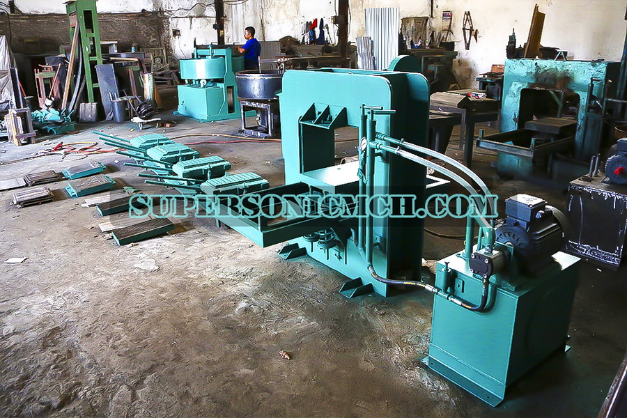 Mesin genteng beton, mesin genteng beton hidrolik, mesin genteng press Super Sonic Machinery WA: +62.811313603